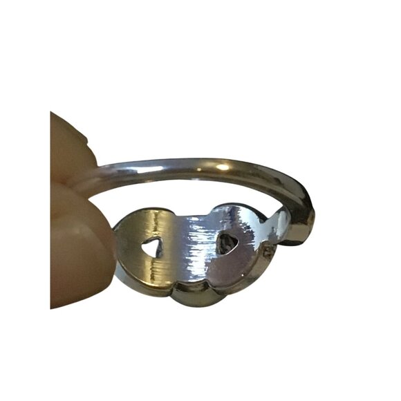 Avon Silver Tone Marquis Leaves Pearl Ring Size 8 (R150 A & B) - Picture 5 of 6